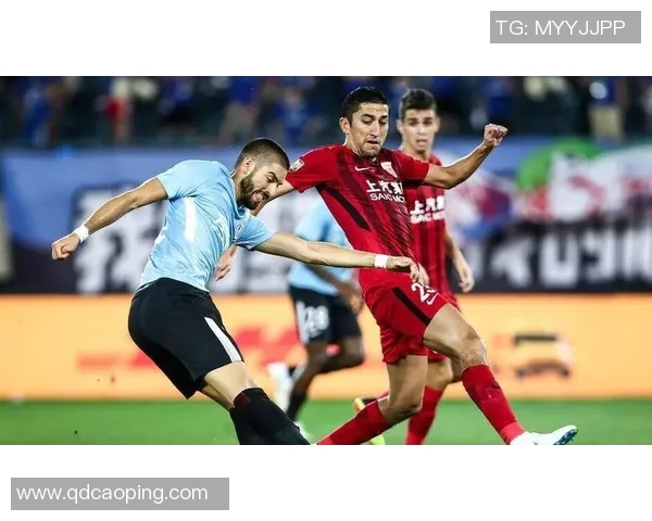 2018年最耀眼足球明星盘点与成就回顾