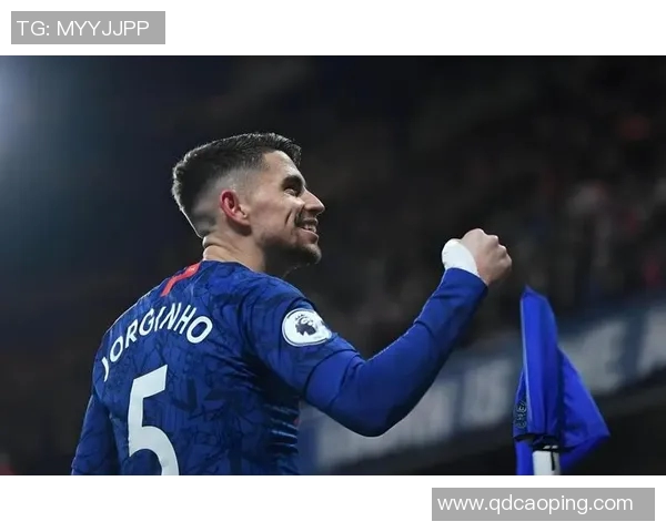 16号球衣的足球明星前腰风采与传奇故事揭秘