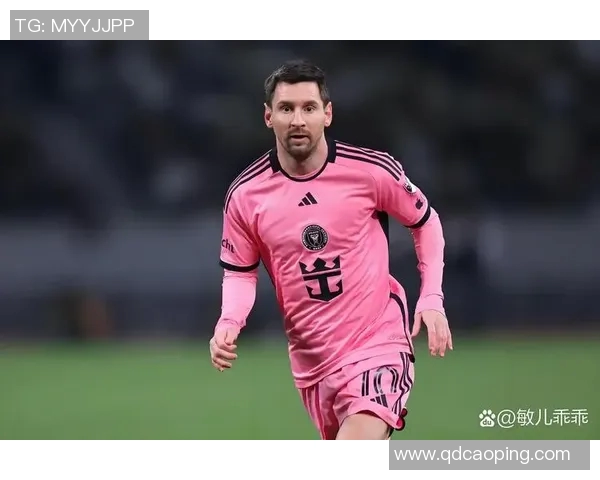 足球明星的传奇人生揭秘他们背后的努力与荣耀